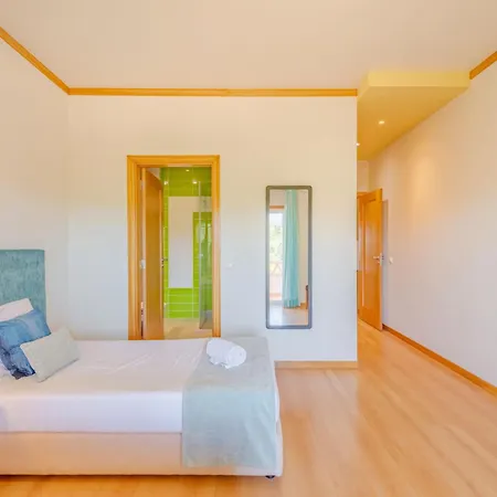 Holiday home Cerro Aguia Am V2 - Vip By Interhome Albufeira